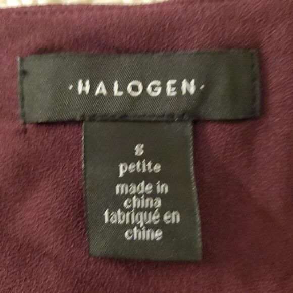 Halogen Wrap Front Peplum Top size Petite Small in Plum - Picture 10 of 11